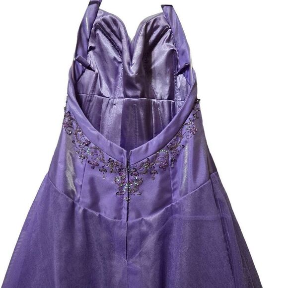 What's Hot for Prom Halter Formal gown dress 8 - Picture 6 of 9